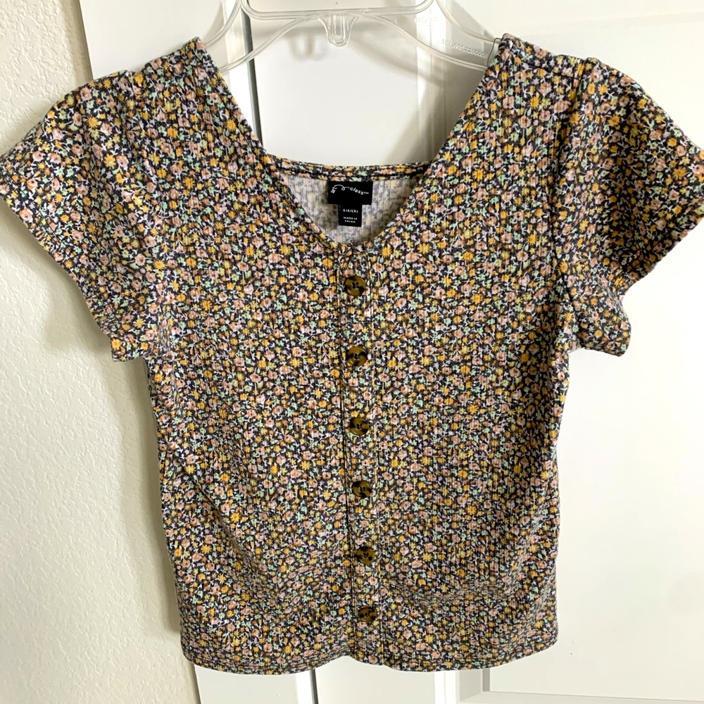 Girls button up short sleeve floral T-shirt